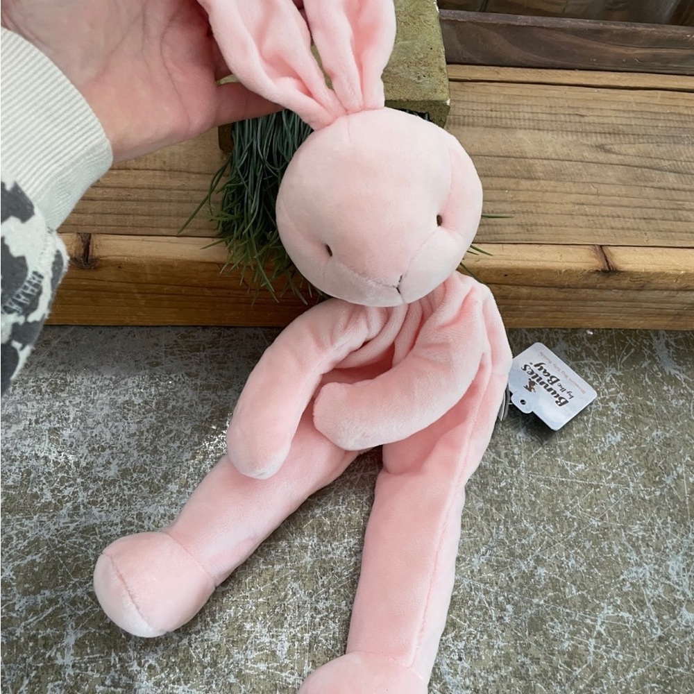BUNNIES BY THE BAY “PINK PLUSH” EASTER BUNNY NWT